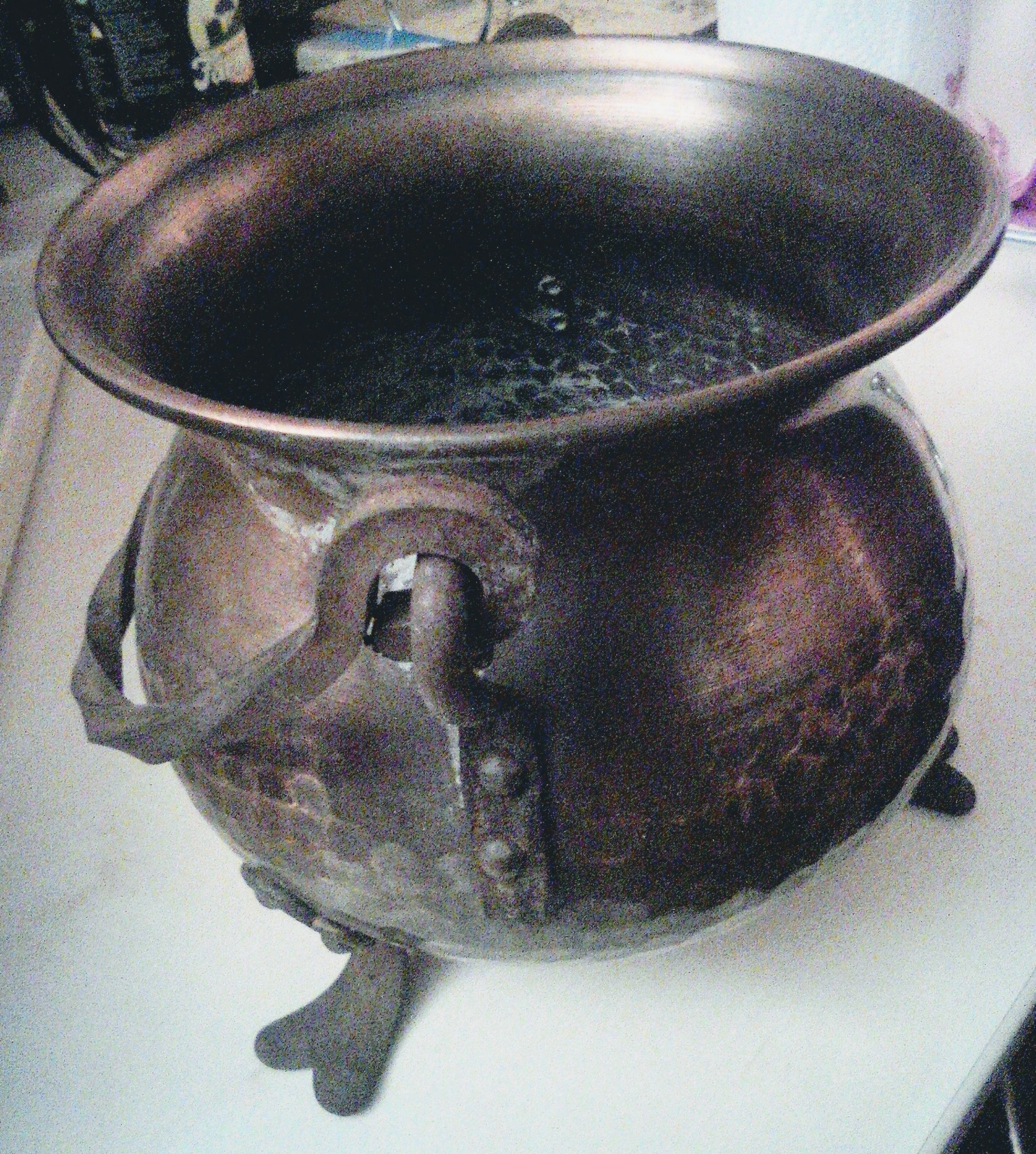 Ein Kessel zum Verbrennen